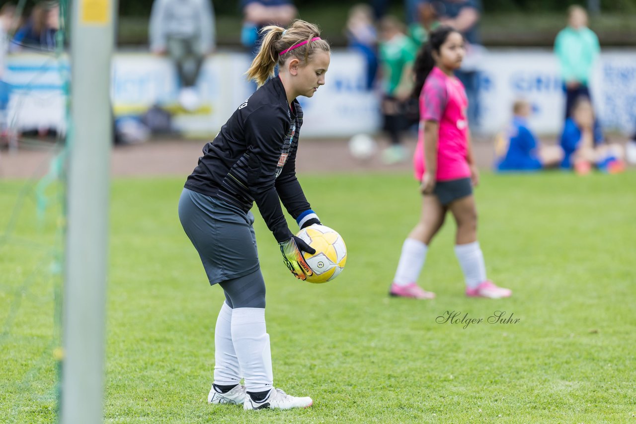 Bild 225 - Loewinnen Cup